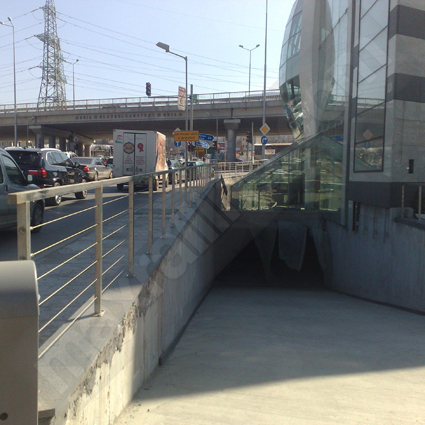 Иноксови парапети